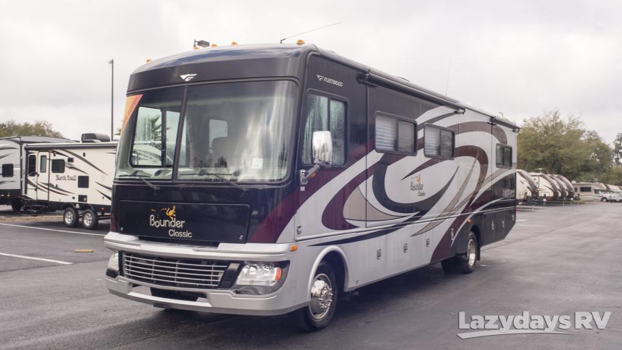 2011 Fleetwood RV Bounder Classic 34B for sale in Tampa, FL Lazydays