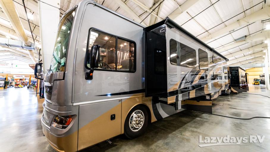 2019 Fleetwood RV Pace Arrow LXE 38N for sale in Loveland, CO Lazydays
