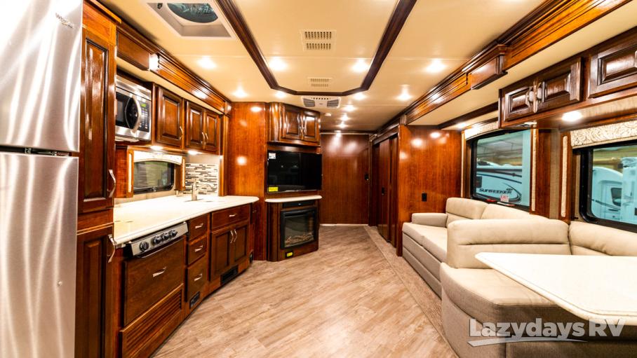 2019 Fleetwood RV Pace Arrow LXE 38N for sale in Loveland, CO Lazydays